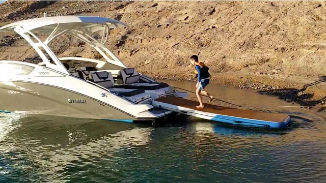 Надувной плот AirPlot